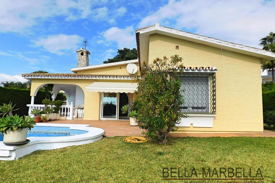 Marbella Chalet mit Pool zu verkaufen
